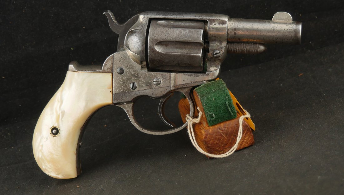 GR-0526-6915, Colt Model 1877 Thunderer with 2 ½ inch barrel. 6 shot. .41 LC. BLOWOUT