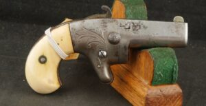GR-0526-6930, National Deringer single shot .41 RF, crab claw design. BLOWOUT